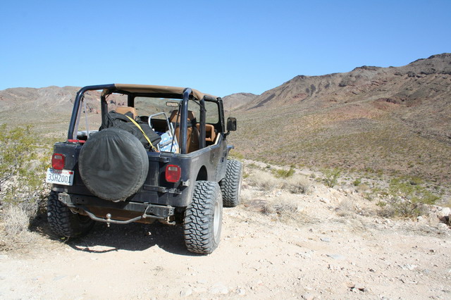 Mojave-Road-0051 - Jeep on the Mojave Road in the Piute Mountains.