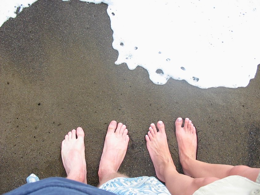 Honeymoon-Kauai-048 - Feet on the black sand