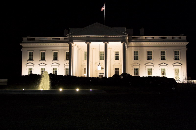 Washington-DC-0154 - White House at night.